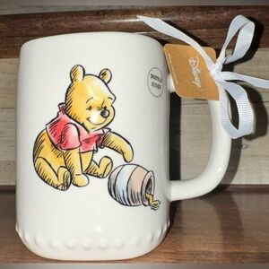 🥰 Rae Dunn Disney Winnie The Pooh FEELING 11 O’CLOCKISH Mug Honey 🍯 Bear 🐻 Lunch